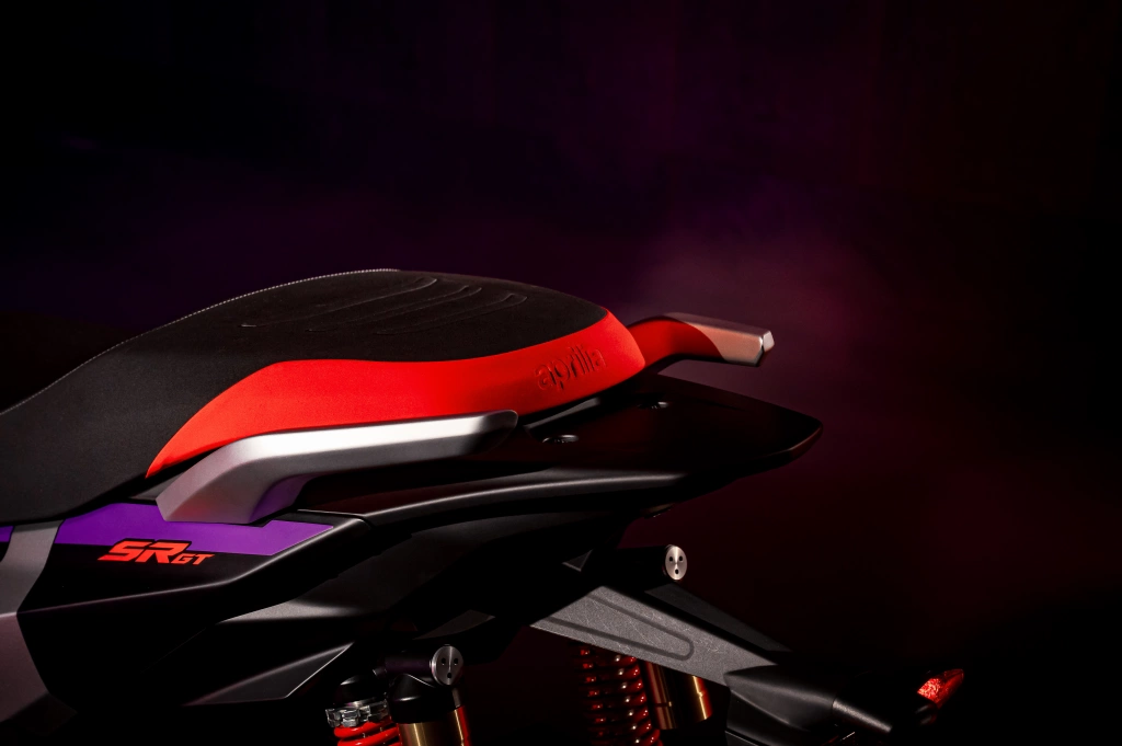 Die Aprilia SR GT 400 Rally Replica ist READY FOR ANYTHING